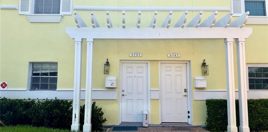 Touwnhouse à Saint Petersburg, Floride 2 chambres, 97.83 m2 № 2147430