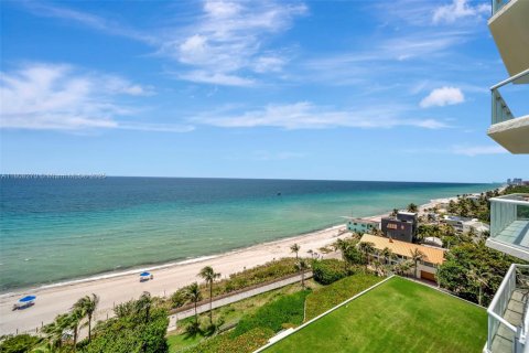 Copropriété à louer à Hollywood, Floride: 3 chambres, 205.5 m2 № 1962789 - photo 3