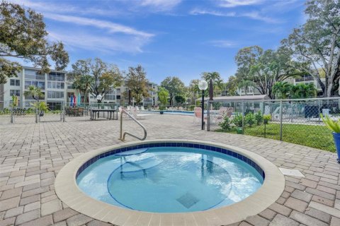 Купить кондоминиум в Лодердейл-Лейкс, Флорида 1 спальня, 65.5м2, № 2007724 - фото 27