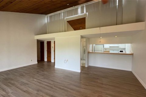 Condominio en alquiler en Haines City, Florida, 1 dormitorio, 90.49 m2 № 1765935 - foto 12