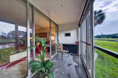 Condo in Lauderhill, Florida, 2 bedrooms № 2190954 - photo 28