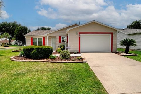 Villa ou maison à The Villages, Floride 2 chambres, 115.2 m2 № 2221551