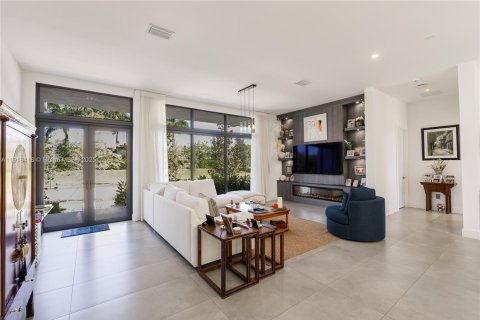 Villa ou maison à vendre à Weston, Floride: 5 chambres, 498.7 m2 № 1973935 - photo 15