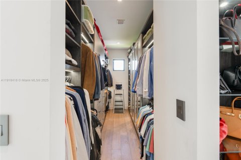 Villa ou maison à vendre à Weston, Floride: 5 chambres, 498.7 m2 № 1973935 - photo 29