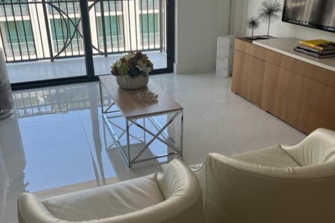 Купить кондоминиум в Корал-Гейблс, Флорида 1 спальня, 63.27м2, № 1978578 - фото 13