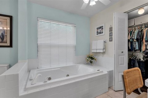 Villa ou maison à vendre à Auburndale, Floride: 4 chambres, 237.46 m2 № 2216194 - photo 27