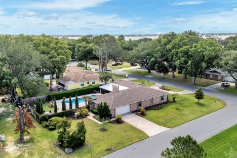 Villa ou maison à vendre à Auburndale, Floride: 4 chambres, 237.46 m2 № 2216194 - photo 4