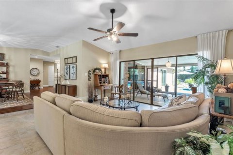 Villa ou maison à vendre à Auburndale, Floride: 4 chambres, 237.46 m2 № 2216194 - photo 18