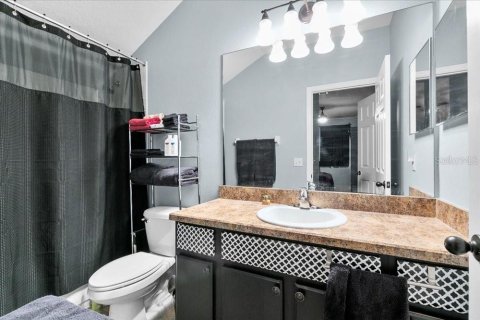 House in Davenport, Florida 6 bedrooms, 269.51 sq.m. № 1825332 - photo 23
