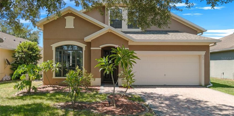 House in Davenport, Florida 6 bedrooms, 269.51 sq.m. № 1825332