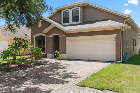 House in Davenport, Florida 6 bedrooms, 269.51 sq.m. № 1825332 - photo 3