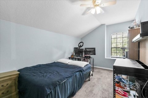 House in Davenport, Florida 6 bedrooms, 269.51 sq.m. № 1825332 - photo 18