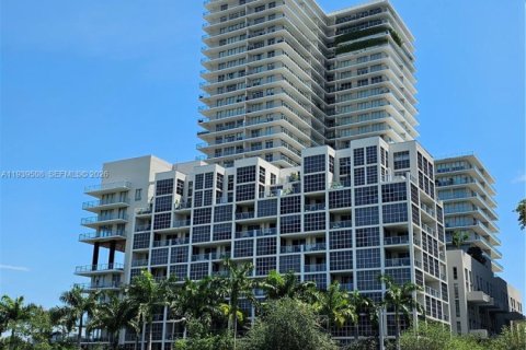 Купить кондоминиум в Майами, Флорида 2 спальни, 190.26м2, № 1997570 - фото 18