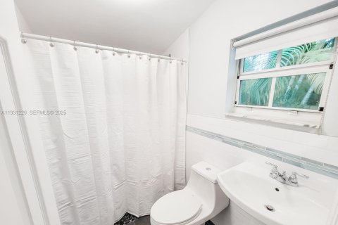 Купить виллу или дом в Майами, Флорида 3 спальни, 147.53м2, № 1989886 - фото 5