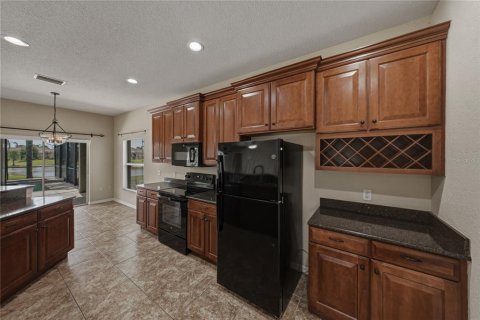 House in Lake Wales, Florida 3 bedrooms, 179.12 sq.m. № 2150971 - photo 20