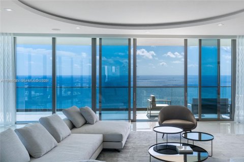 Condo in Sunny Isles Beach, Florida, 4 bedrooms  № 2194679 - photo 6