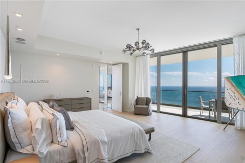 Condo in Sunny Isles Beach, Florida, 4 bedrooms  № 2194679 - photo 9