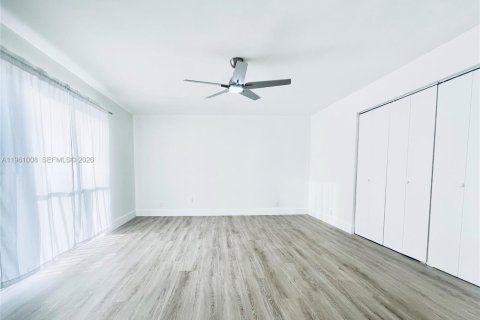 Condominio en alquiler en Dania Beach, Florida, 1 dormitorio, 71.35 m2 № 2022097 - foto 8