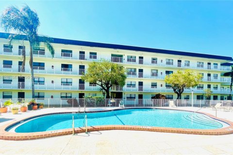 Condominio en alquiler en Dania Beach, Florida, 1 dormitorio, 71.35 m2 № 2022097 - foto 10