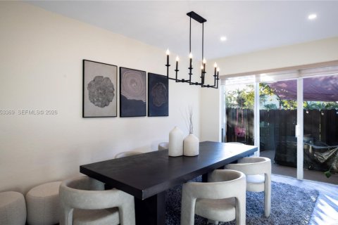 Купить таунхаус в Майами, Флорида 3 спальни, 163.32м2, № 2008021 - фото 5