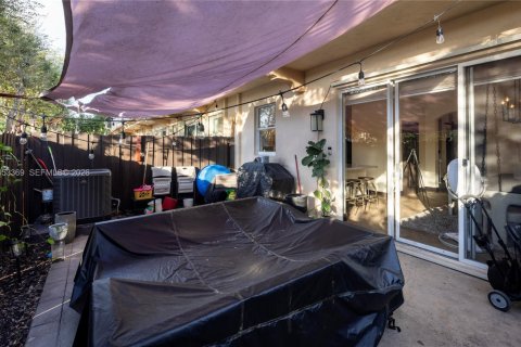 Купить таунхаус в Майами, Флорида 3 спальни, 163.32м2, № 2008021 - фото 26