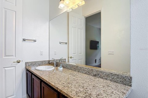 Casa en venta en Kissimmee, Florida, 6 dormitorios, 315.77 m2 № 1757874 - foto 27
