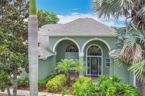 Casa en venta en Kissimmee, Florida, 6 dormitorios, 315.77 m2 № 1757874 - foto 3