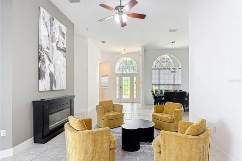 Casa en venta en Kissimmee, Florida, 6 dormitorios, 315.77 m2 № 1757874 - foto 17