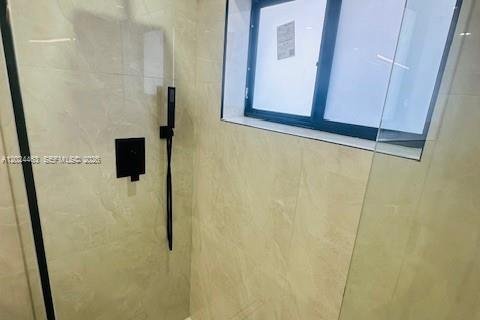 Снять в аренду виллу или дом в Майами, Флорида 3 спальни, 144.93м2, № 2087635 - фото 27