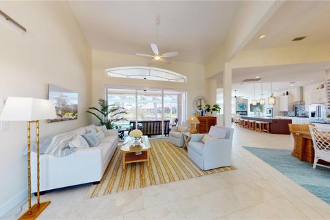 Villa ou maison à vendre à Punta Gorda, Floride: 4 chambres, 256.69 m2 № 2150186 - photo 7