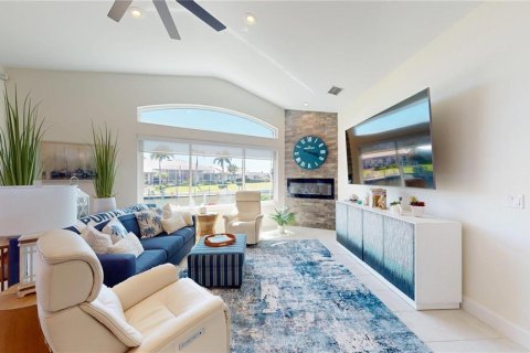 Villa ou maison à vendre à Punta Gorda, Floride: 4 chambres, 256.69 m2 № 2150186 - photo 22