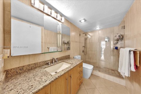 Купить кондоминиум в Серфсайд, Флорида 2 спальни, 155.33м2, № 2054956 - фото 28