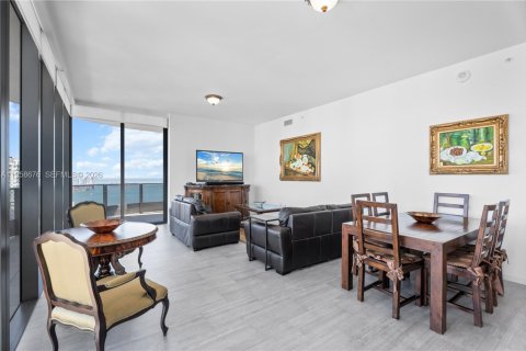 Copropriété à vendre à Miami, Floride: 3 chambres, 164.44 m2 № 2018052 - photo 10