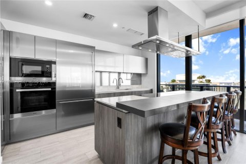 Copropriété à vendre à Miami, Floride: 3 chambres, 164.44 m2 № 2018052 - photo 9