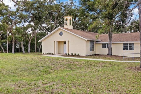 Commercial property in Tampa, Florida № 2114345 - photo 15