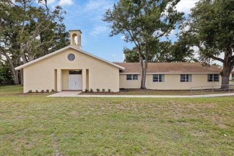 Immobilier commercial à Tampa, Floride № 2114345