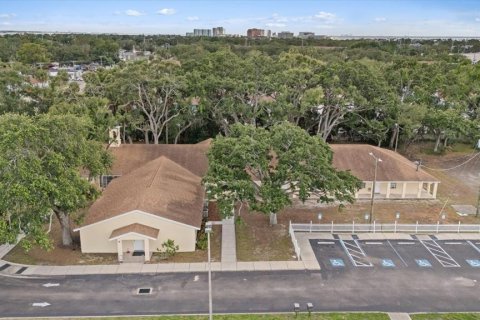 Commercial property in Tampa, Florida № 2114345 - photo 6