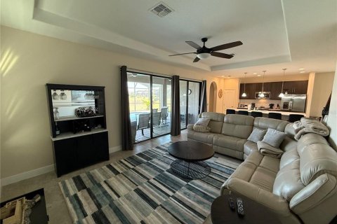 Casa en venta en Haines City, Florida, 4 dormitorios, 223.34 m2 № 1537537 - foto 10