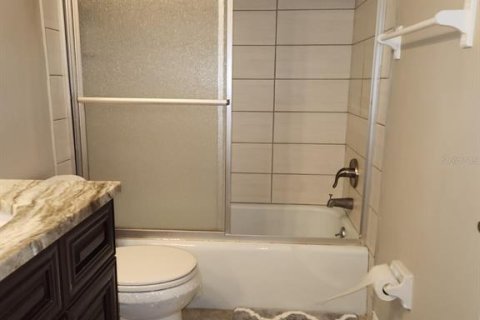 Condominio en venta en Sarasota, Florida, 2 dormitorios, 88.35 m2 № 1641059 - foto 17