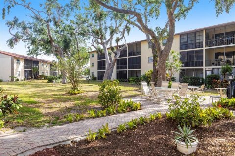 Condominio en venta en Sarasota, Florida, 2 dormitorios, 88.35 m2 № 1641059 - foto 23