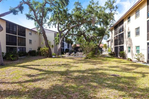Condominio en venta en Sarasota, Florida, 2 dormitorios, 88.35 m2 № 1641059 - foto 22