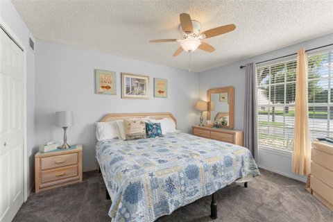 Touwnhouse à vendre à Kissimmee, Floride: 2 chambres, 94.02 m2 № 2419328 - photo 8