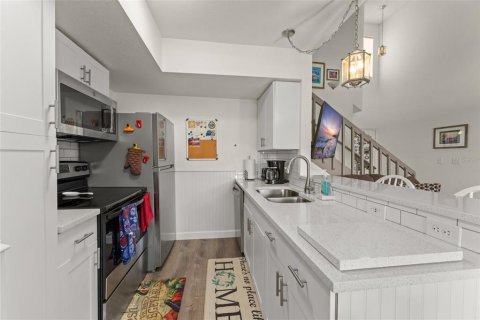 Touwnhouse à vendre à Kissimmee, Floride: 2 chambres, 94.02 m2 № 2419328 - photo 12