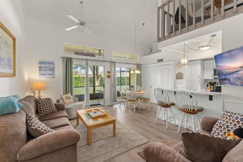 Touwnhouse à vendre à Kissimmee, Floride: 2 chambres, 94.02 m2 № 2419328 - photo 3