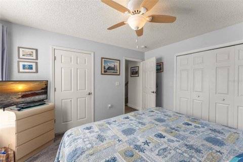 Touwnhouse à vendre à Kissimmee, Floride: 2 chambres, 94.02 m2 № 2419328 - photo 6