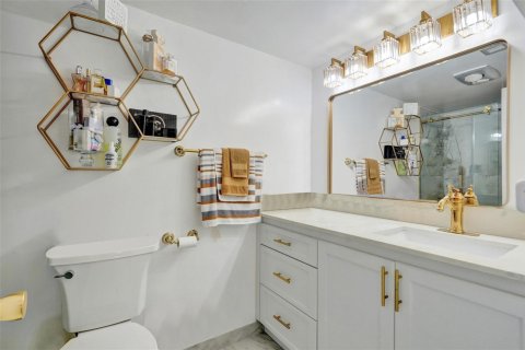 Condo in Lauderhill, Florida, 1 bedroom № 2245716 - photo 6