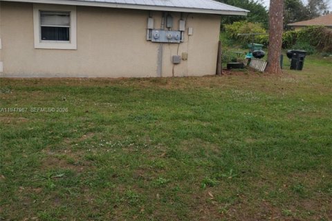 Villa ou maison à louer à St. Lucie, Floride: 2 chambres, 68.75 m2 № 2004044 - photo 16