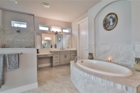 Villa ou maison à vendre à Port Orange, Floride: 4 chambres, 244.24 m2 № 1566170 - photo 28
