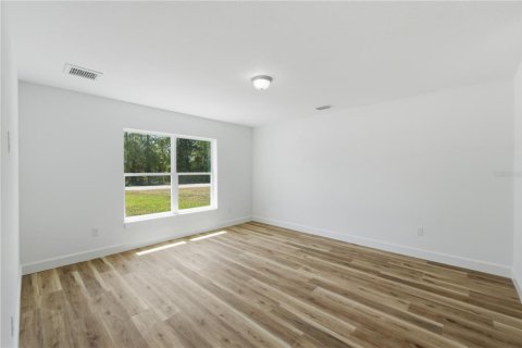 House in Weeki Wachee, Florida 4 bedrooms, 195.09 sq.m. № 2225872 - photo 24