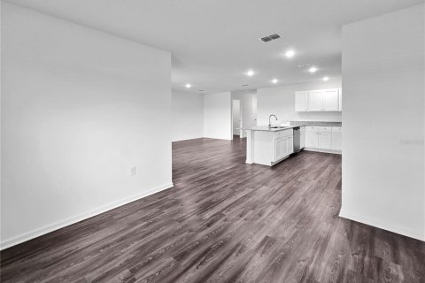 Villa ou maison à louer à Belleview, Floride: 4 chambres, 168.25 m2 № 1880709 - photo 3